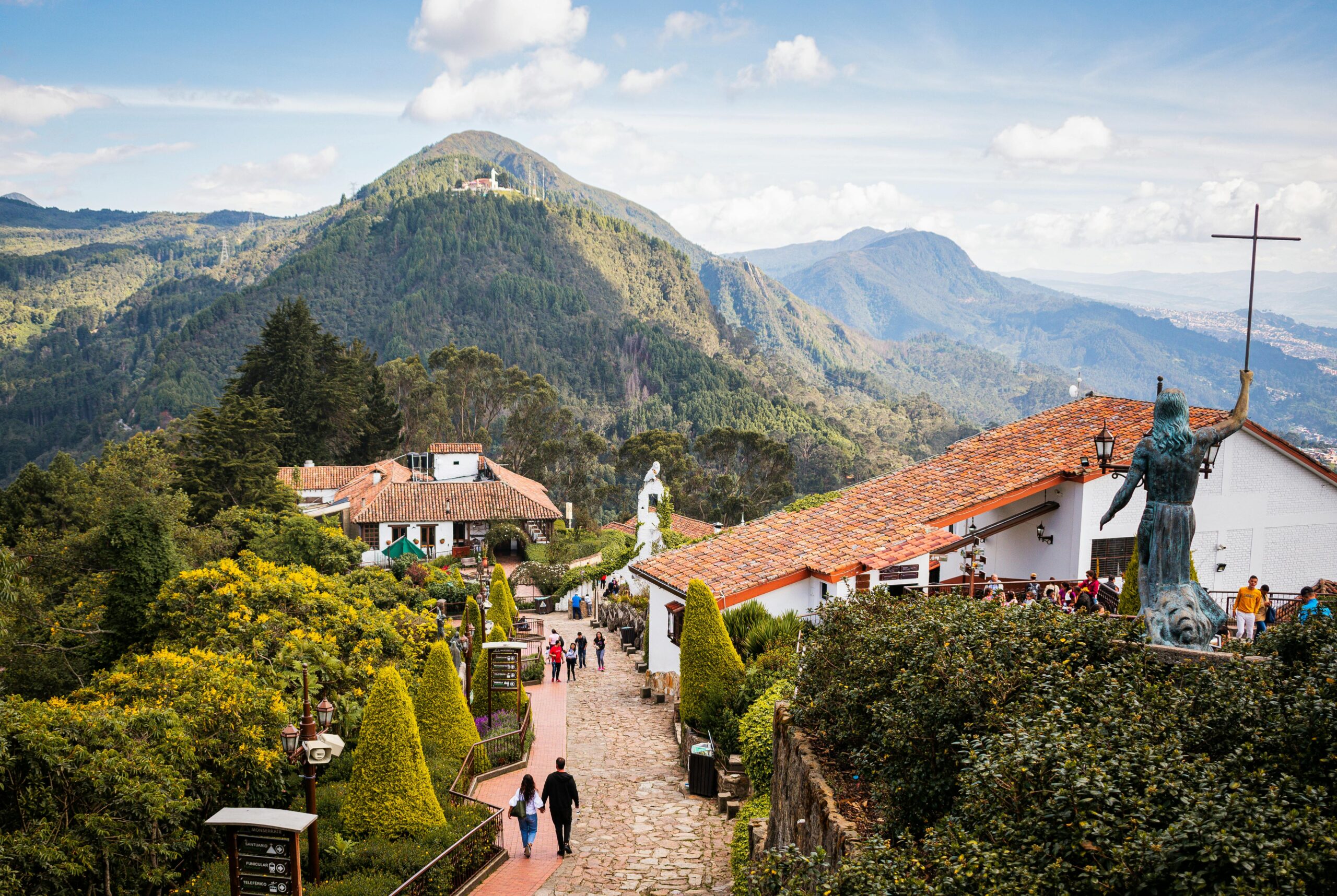 Discover Monserrate Hill in Bogotá, a stunning blend of nature and architecture.